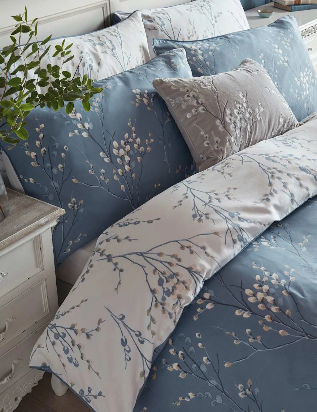 Laura Ashley 2 Pack Pure Cotton Sateen Pussy Willow Pillowcases Blue Mix