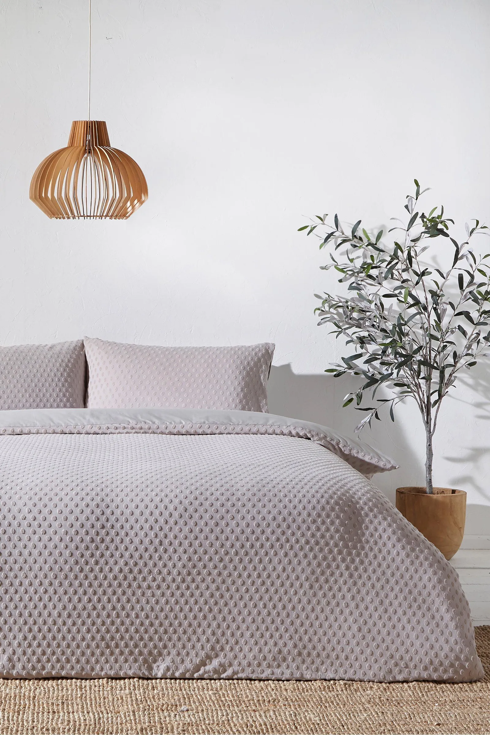 Polka Tuft Duvet Set