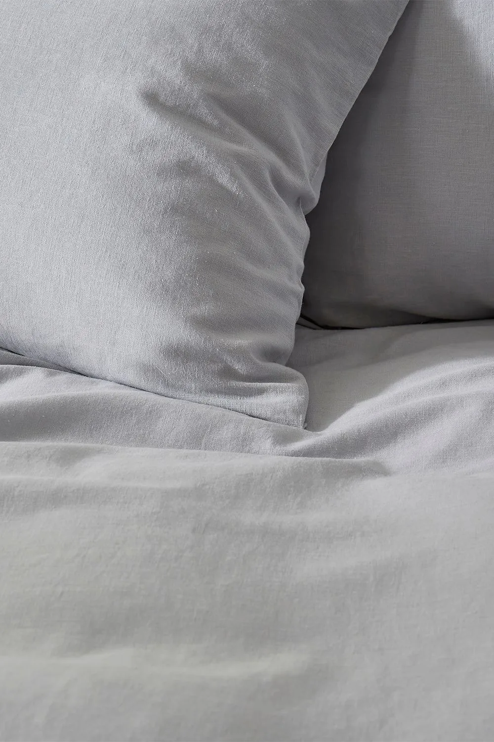 Martex Touch of Linen Housewife Pillowcase Pair in Pale Blue 4