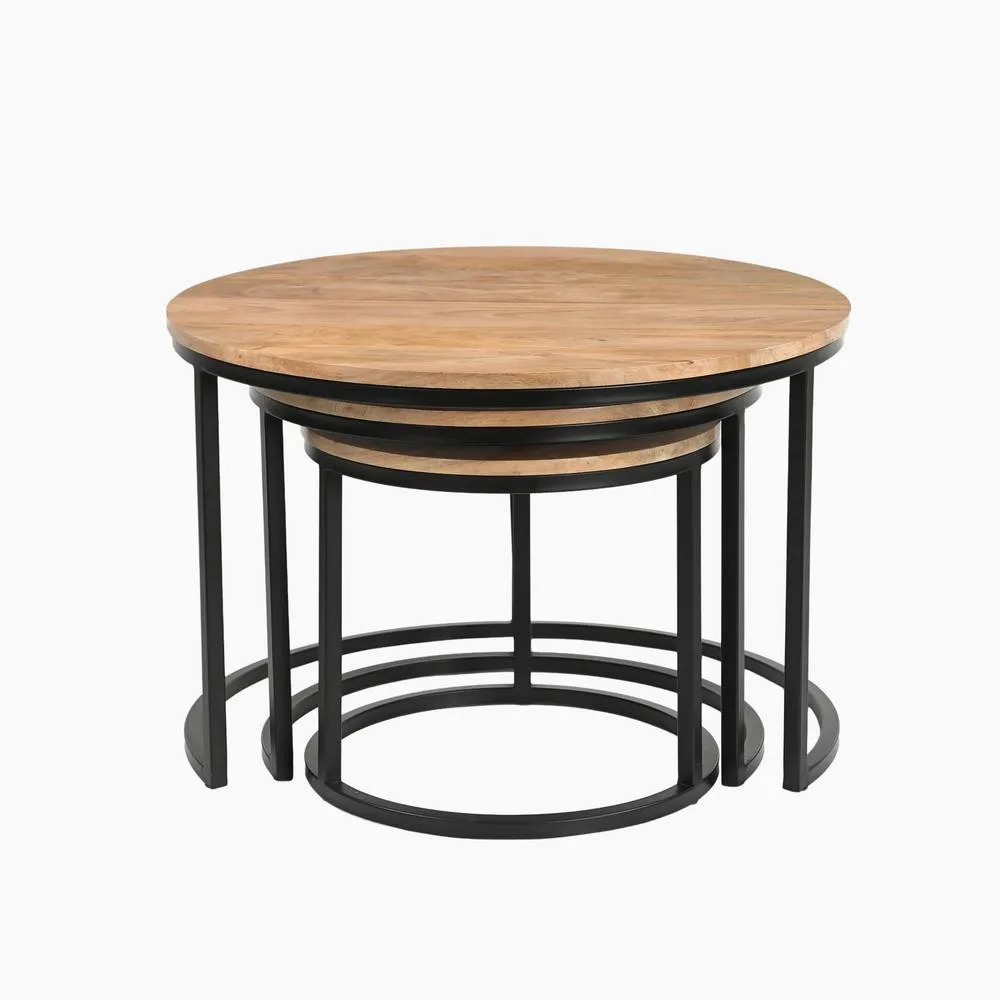 FurnitureboxUK Andes Round Light Oak Wood Set of 3 Nesting Coffee Tables in Light Brown 2