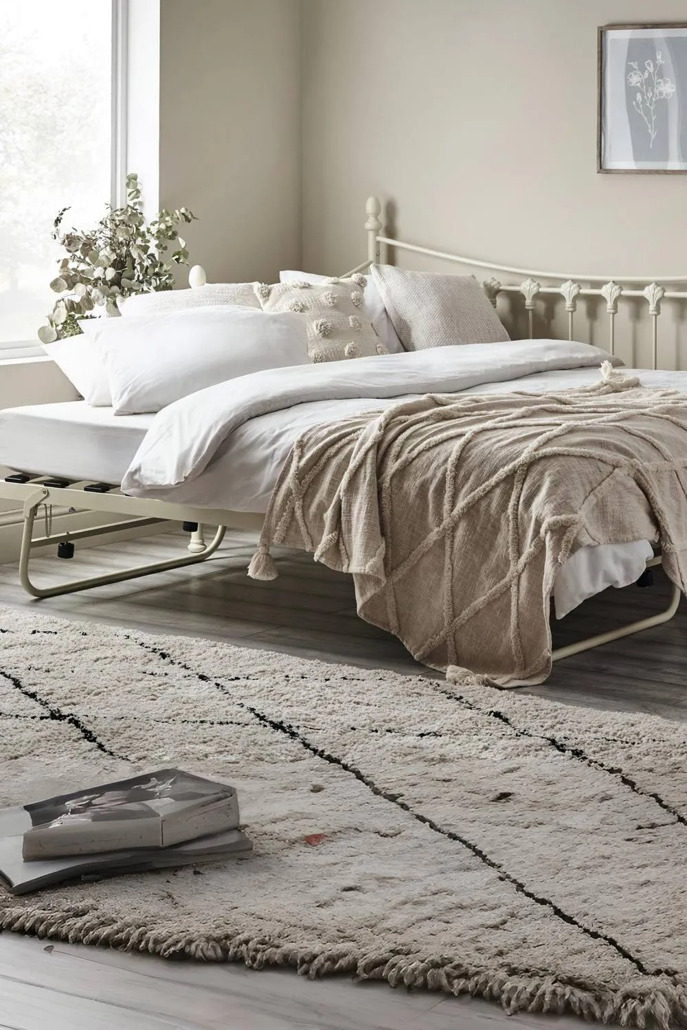Julian Bowen Versailles Single Ivory Metal Underbed Trundle
