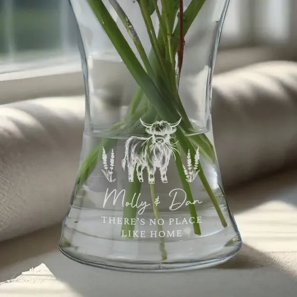 Personalised Highland Cow Waisted Vase 2