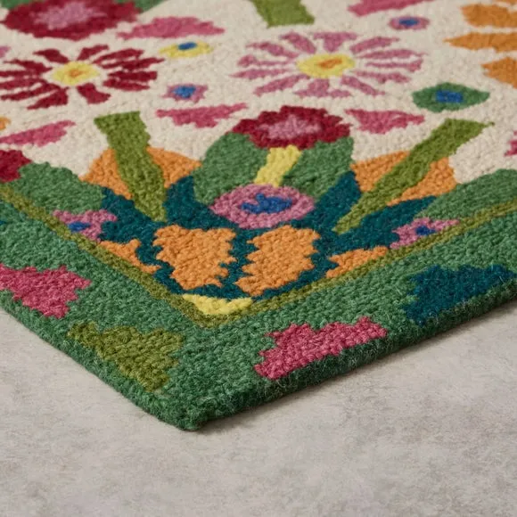 Yinka Ilori Kaleidoscope Wool Rug 4