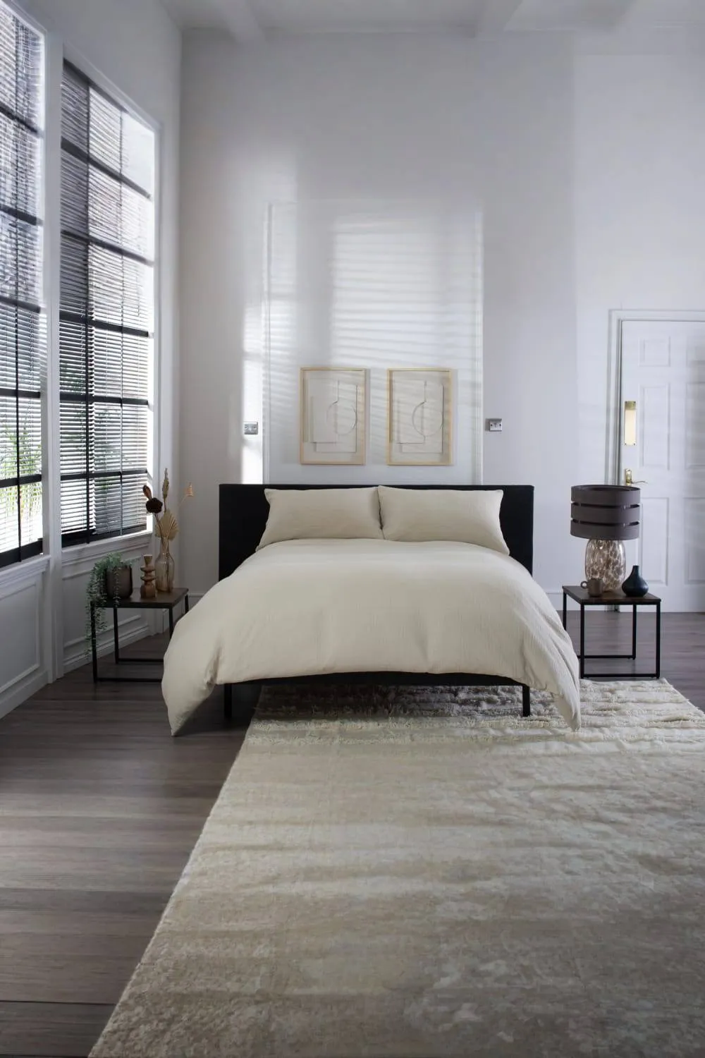 The Lyndon Company St Quentin 100% Cotton Reversible Duvet Bedlinen | Deyongs 1846 in Natural 1