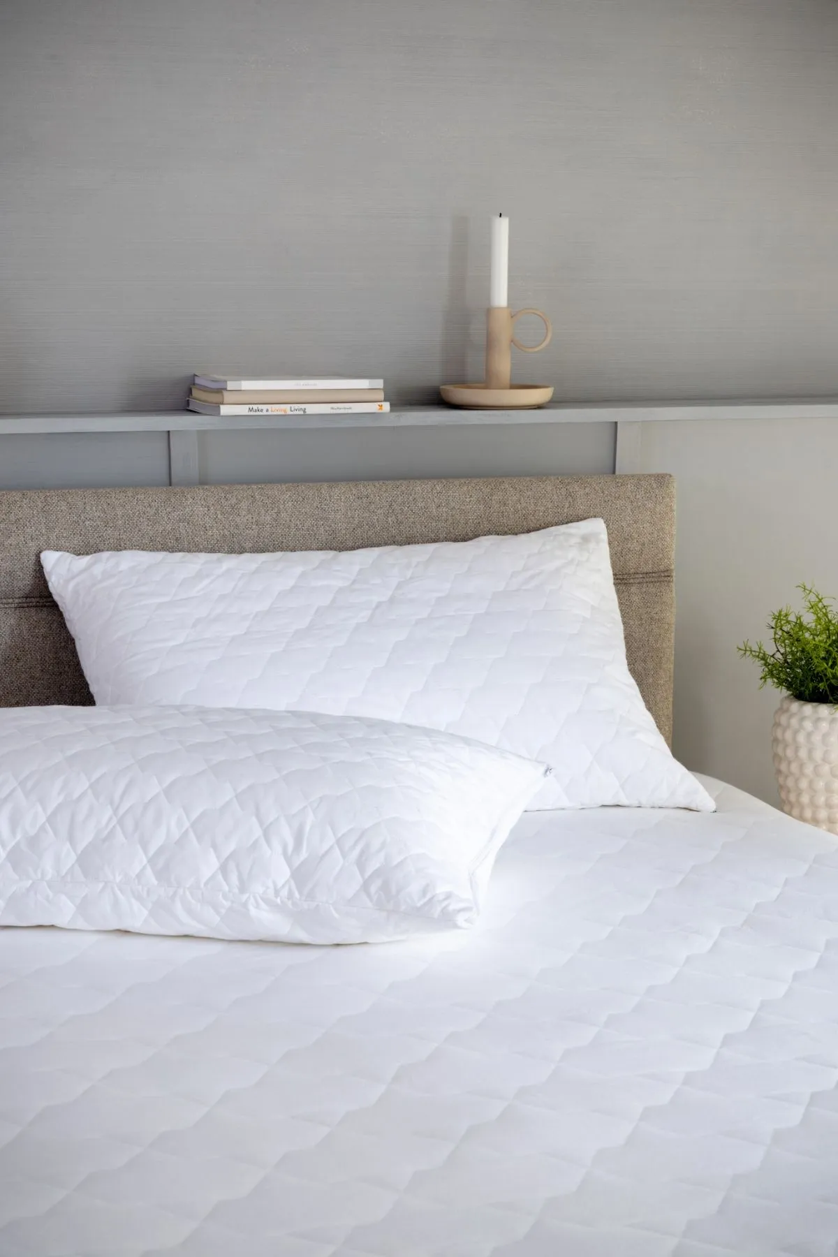 Soak&Sleep Quilted Cotton Pillow Protector Pair in White 2