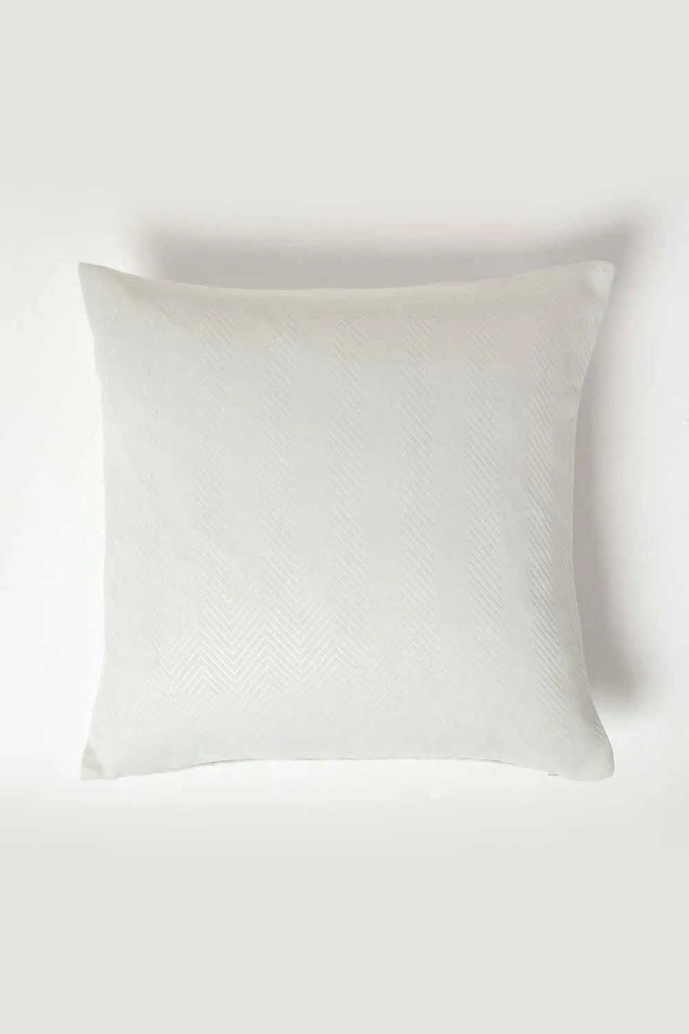 Homescapes Herringbone Cushion Cover in Ivory 1