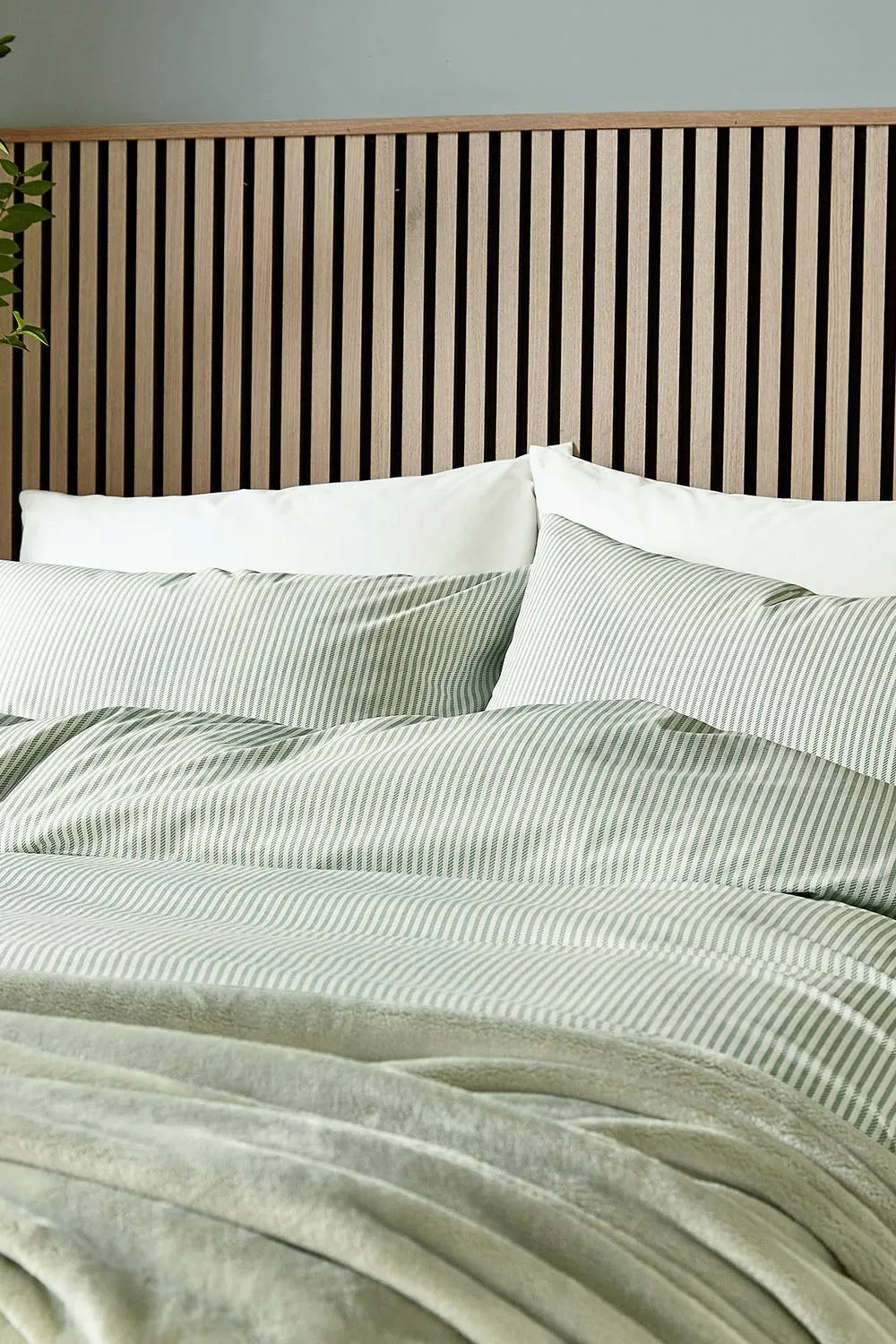 Helena Springfield 'Twill Stripe' Duvet Cover Set in Green 2