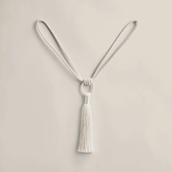 Elegant Tassel Curtain Tieback 2
