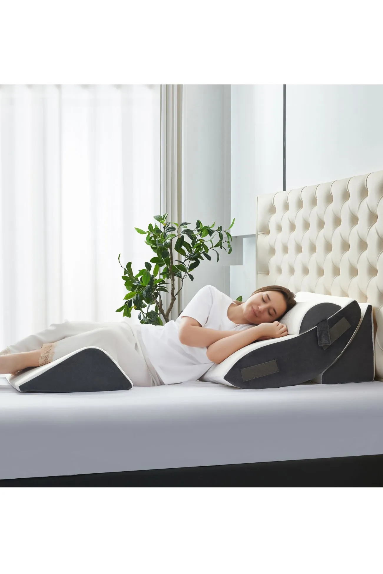 Ezysleep 4 Piece Adjustable Pain Relieving Wedge Pillow Set in White 2