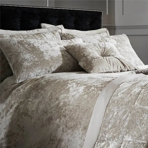 Catherine Lansfield Crushed Velvet Duvet Cover and Pillowcase Set 2