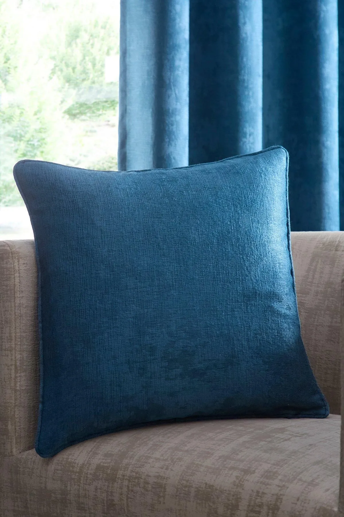 Fusion 'Strata' Luxe Velvet Filled Cushion in Teal 1
