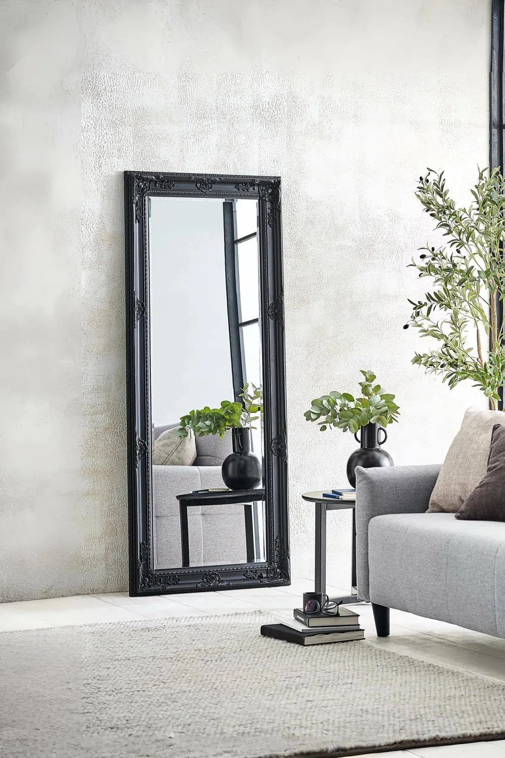 Julian Bowen Palais Lean-To Dressing Mirror in Black