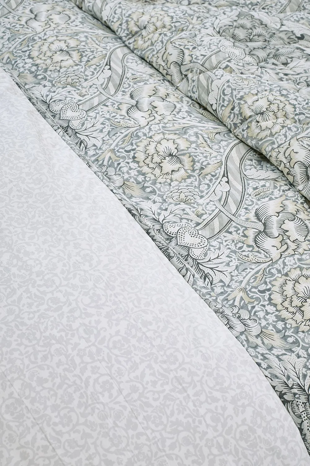 Morris & Co 'Wandle' Cotton Duvet Cover Set in Grey 4