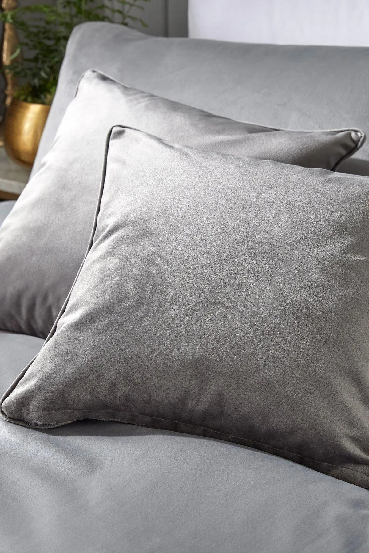 Laurence Llewelyn-Bowen 'Montrose' Luxury Filled Plain Velvet Cushion in Silver 3