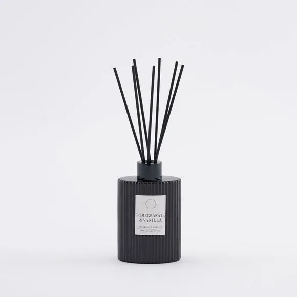 Simplicity Collection Pomegranate Ribbed Diffuser 3