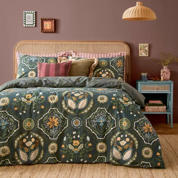 Furn. Ember Polycotton Duvet Cover & Pillowcase Set 1