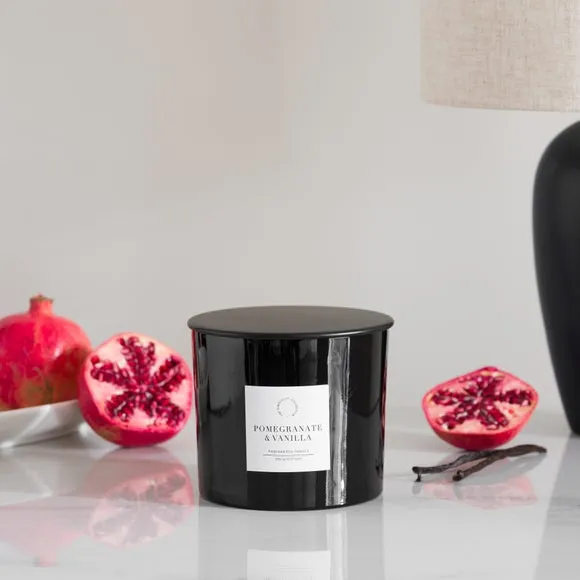 Simplicity Collection Pomegranate Multiwick Candle 3