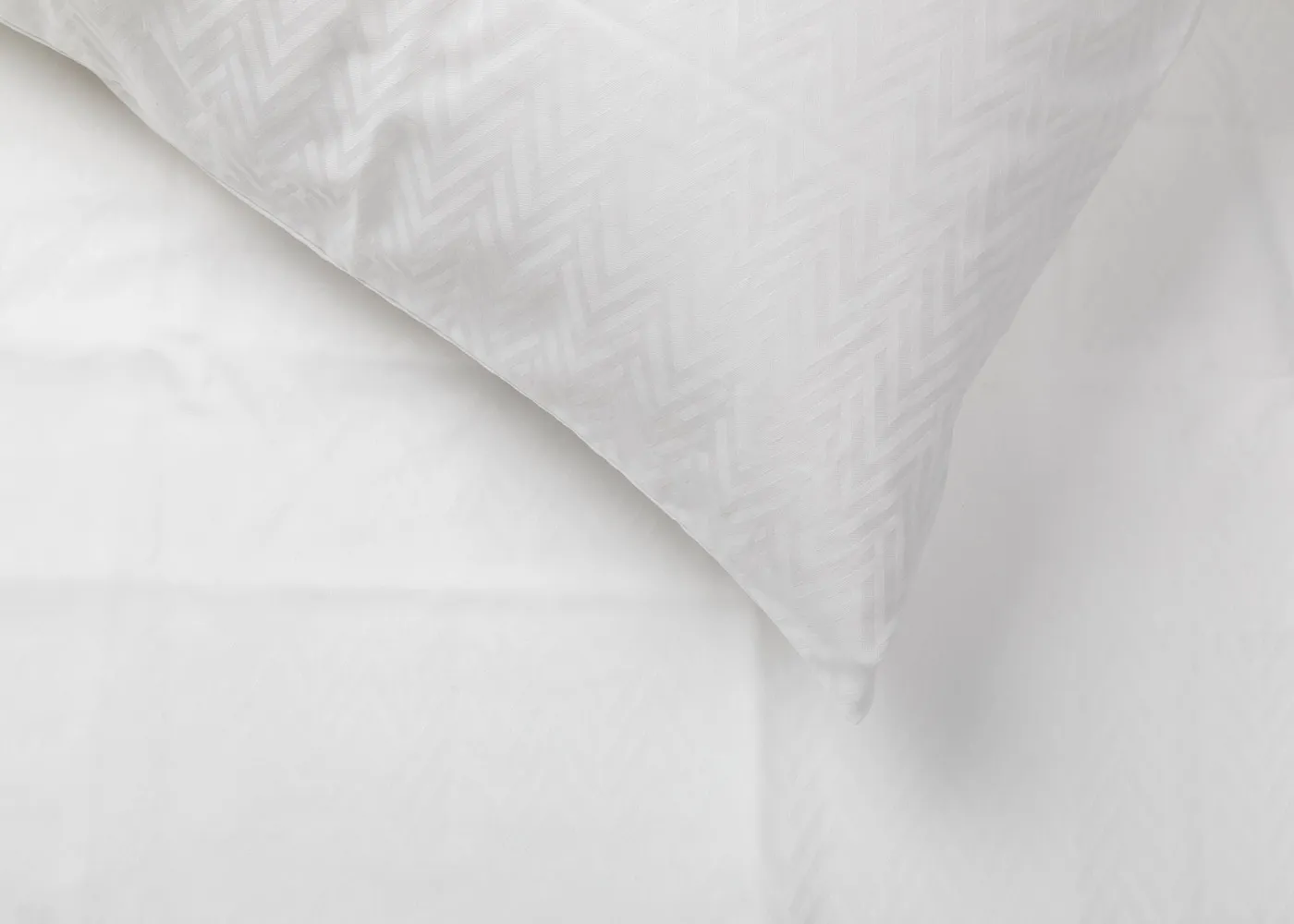 Heal's Herringbone White Standard Pillowcase