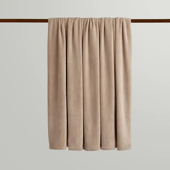 Seriously Soft 220cm x 220cm Throw Blanket 2