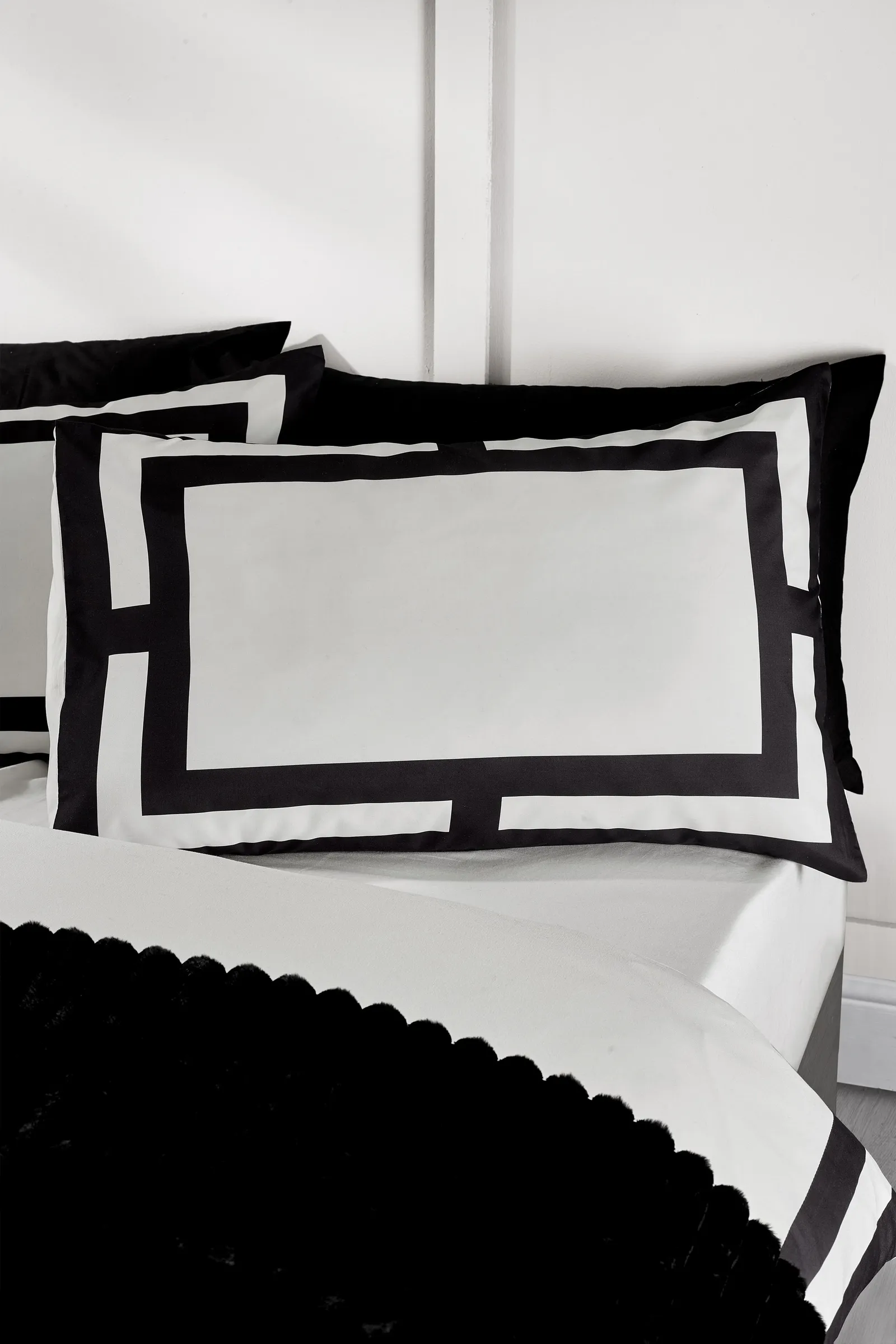 Catherine Lansfield 'So Soft Mono Panel' Duvet Cover Set in Cream 2