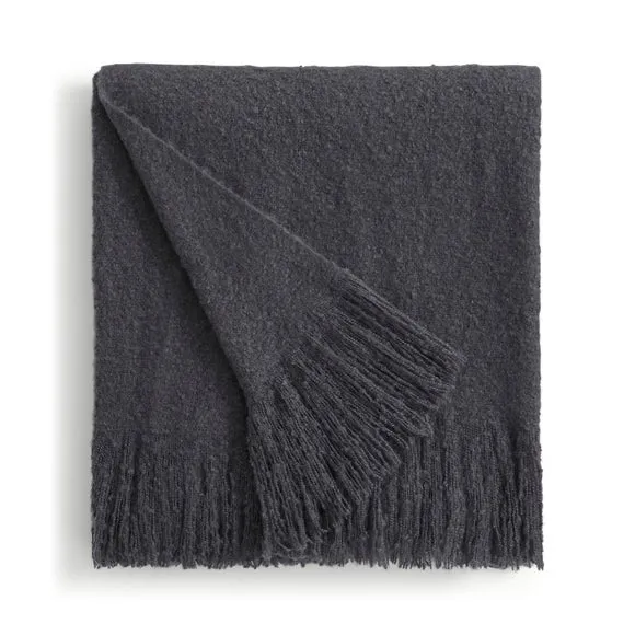 Brushed Boucle Throw Blanket 2