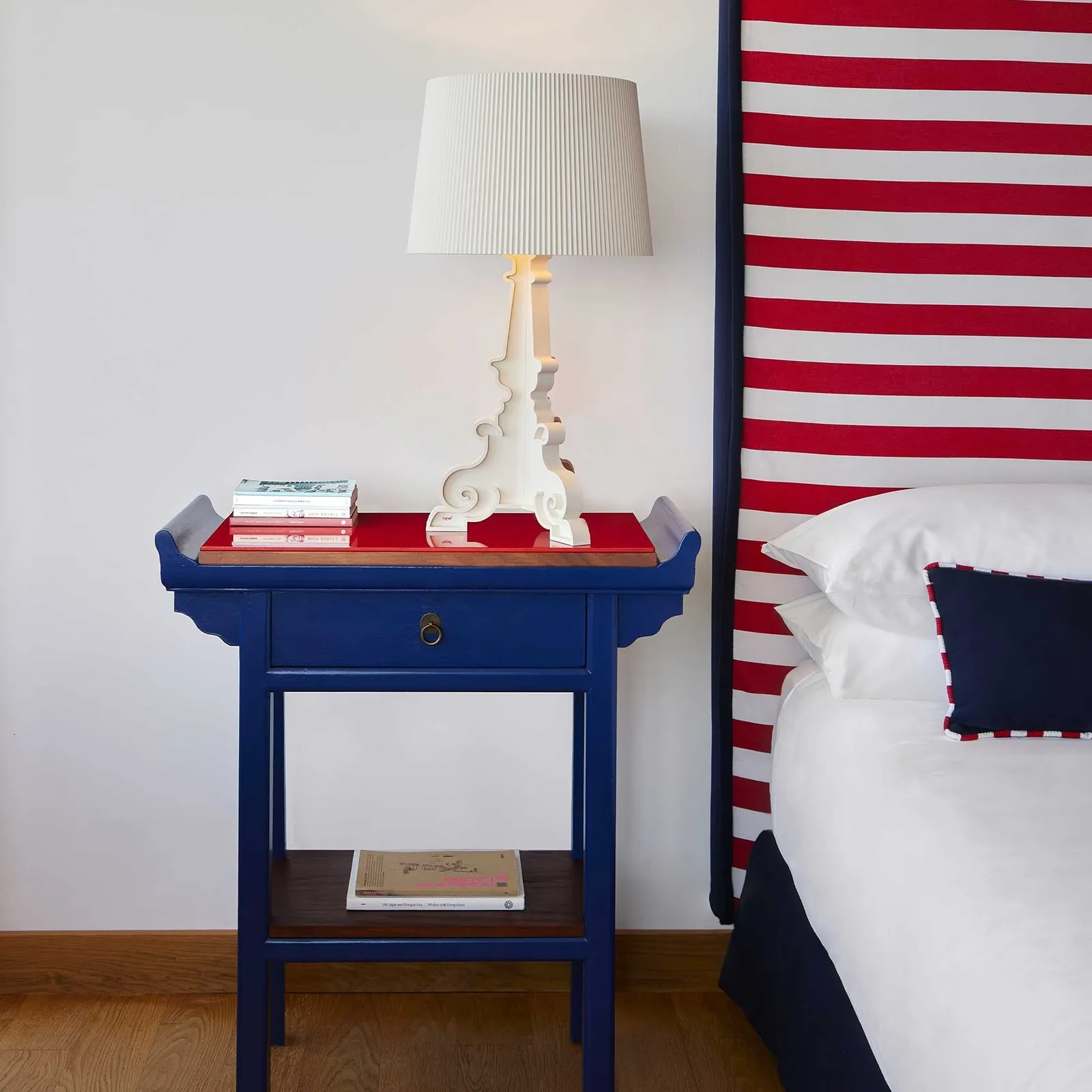 Kartell Bourgie Mat Table Lamp 37X78 White | Barker & Stonehouse 2