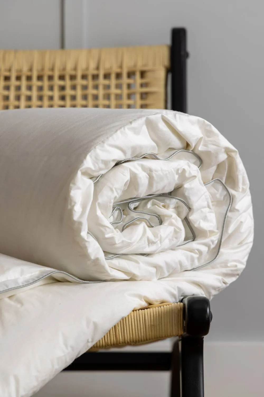 Soak&Sleep 9 Tog 80% Goose Down Duvet in White 2