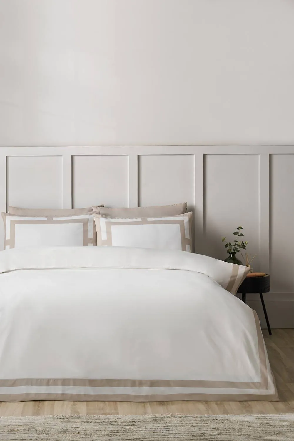 Catherine Lansfield 'So Soft Mono Panel' Duvet Cover Set in Natural