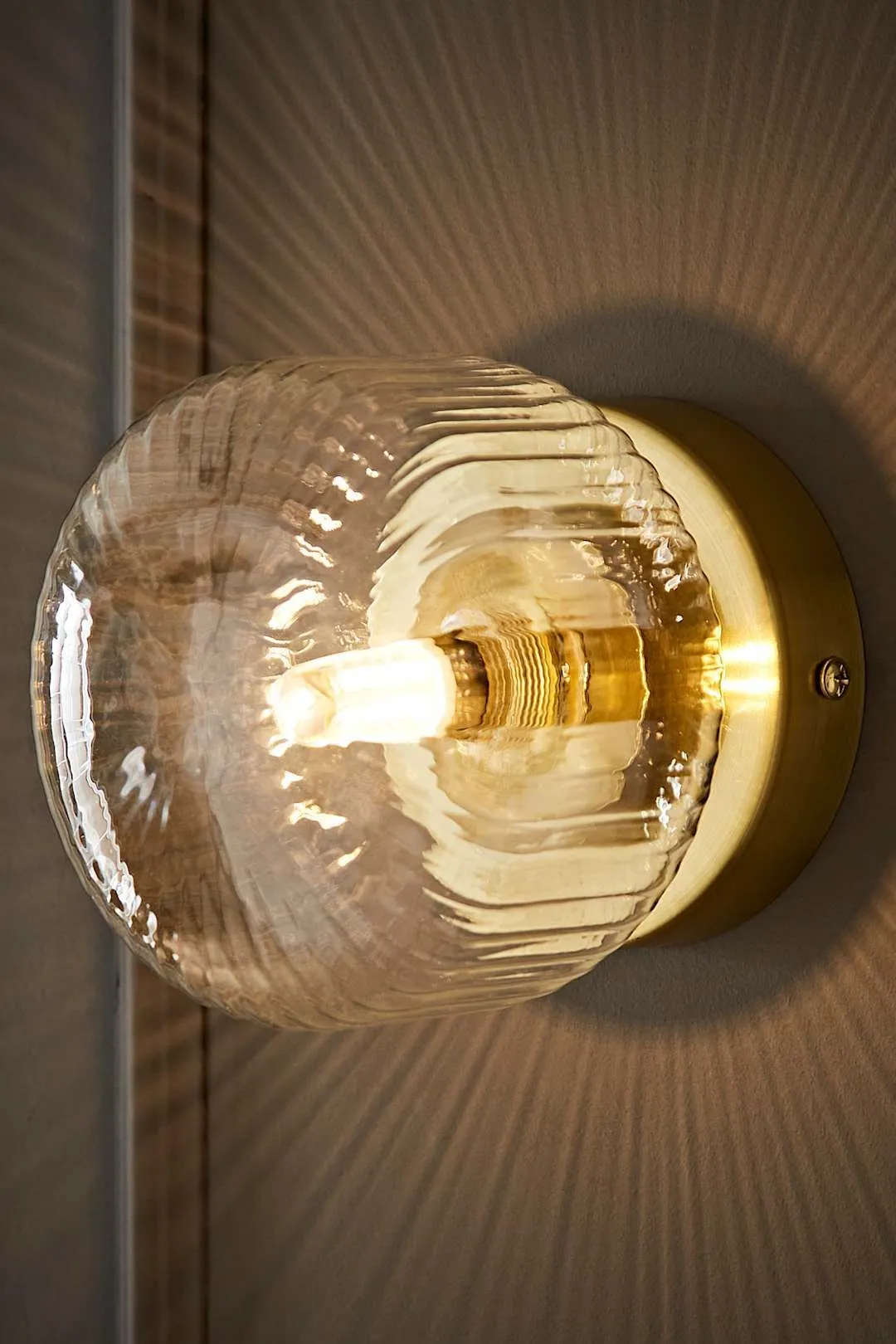 ValueLights Calpe Pair of Small Ribbed Glass Flush Ceiling Wall Lights with Bulbs in Gold 3
