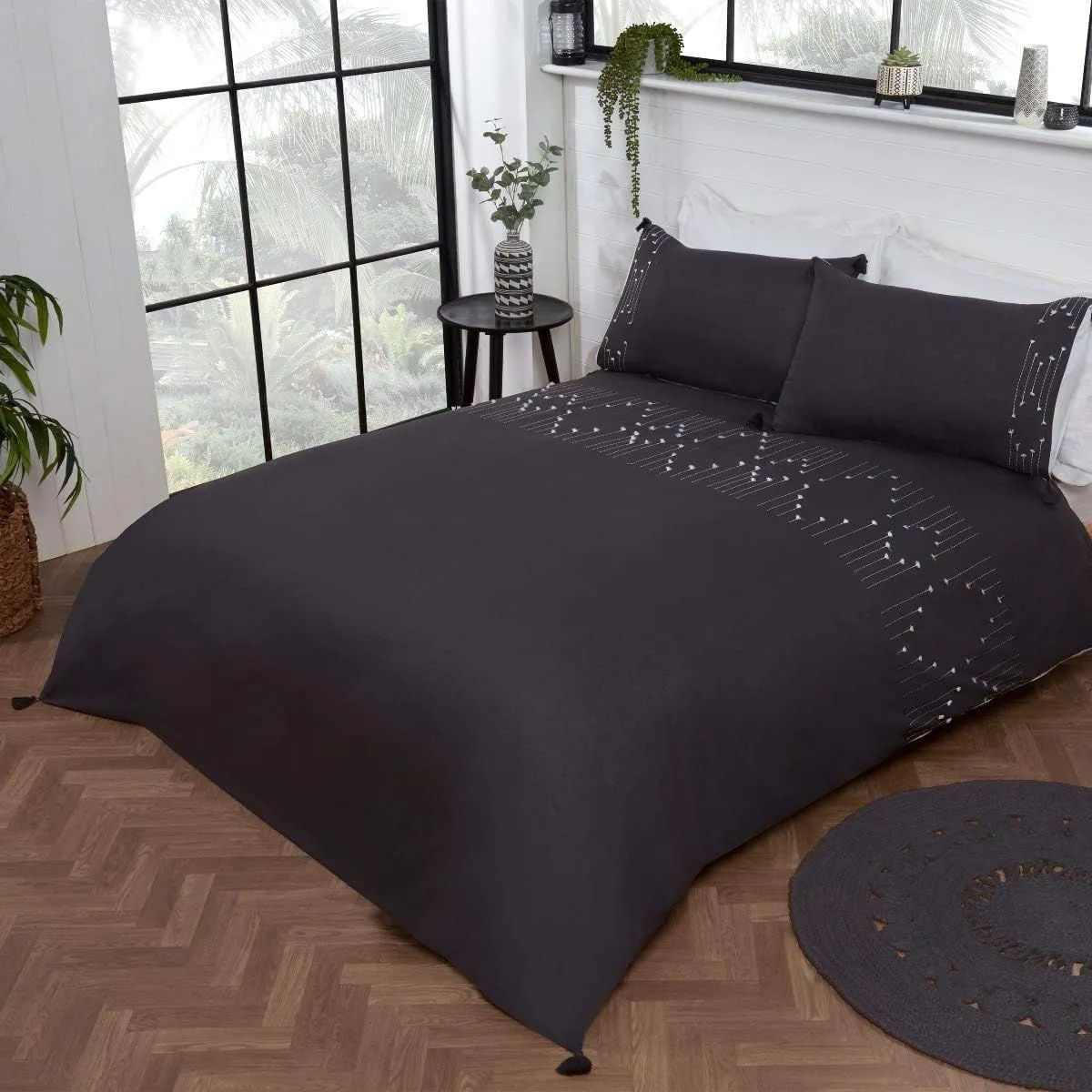 Smart Living Luxury Hotel Quality Boho Embroidered Tassels Duvet Cover with Pillowcases in Charcoal 1