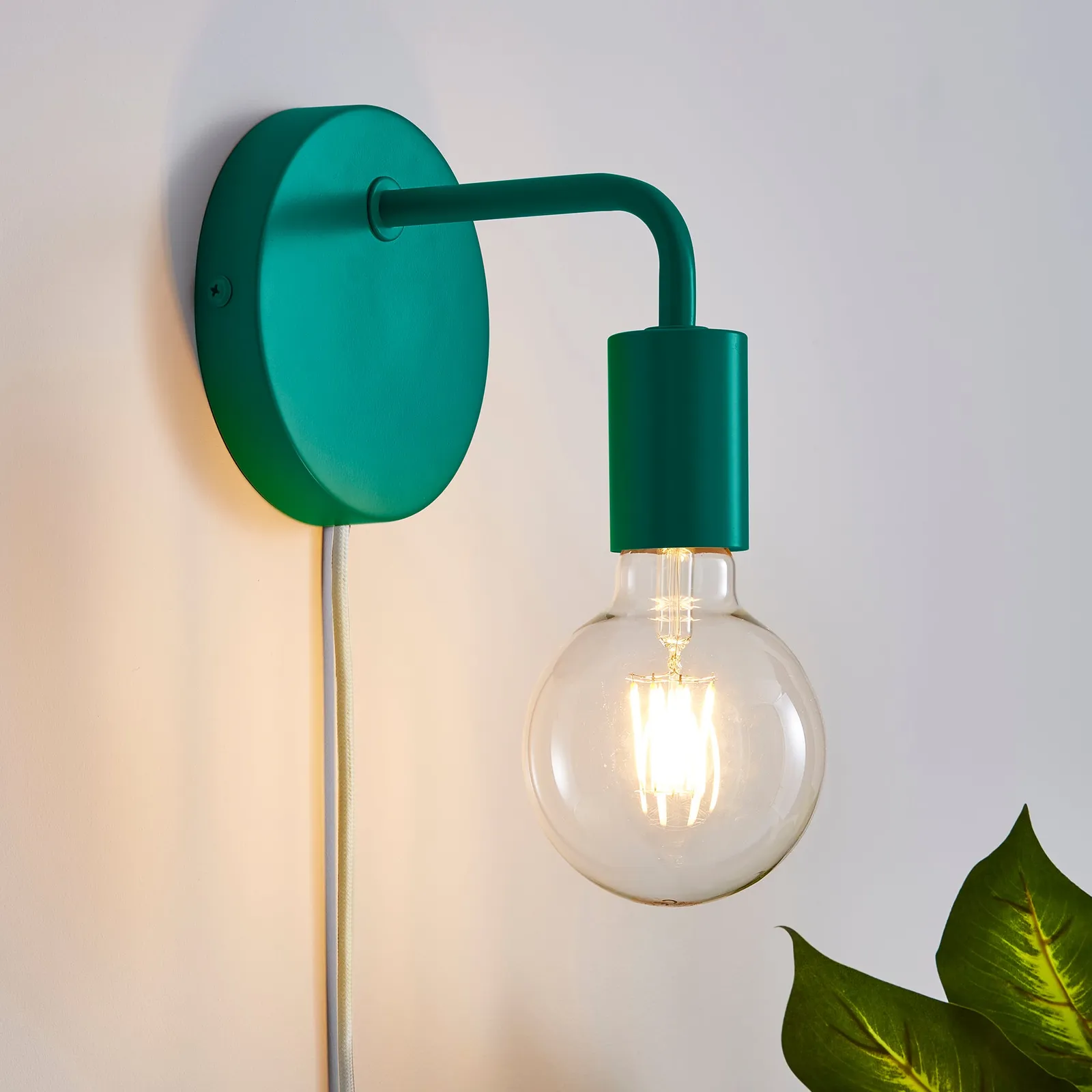 Elements Koppla Plug In Wall Light 1
