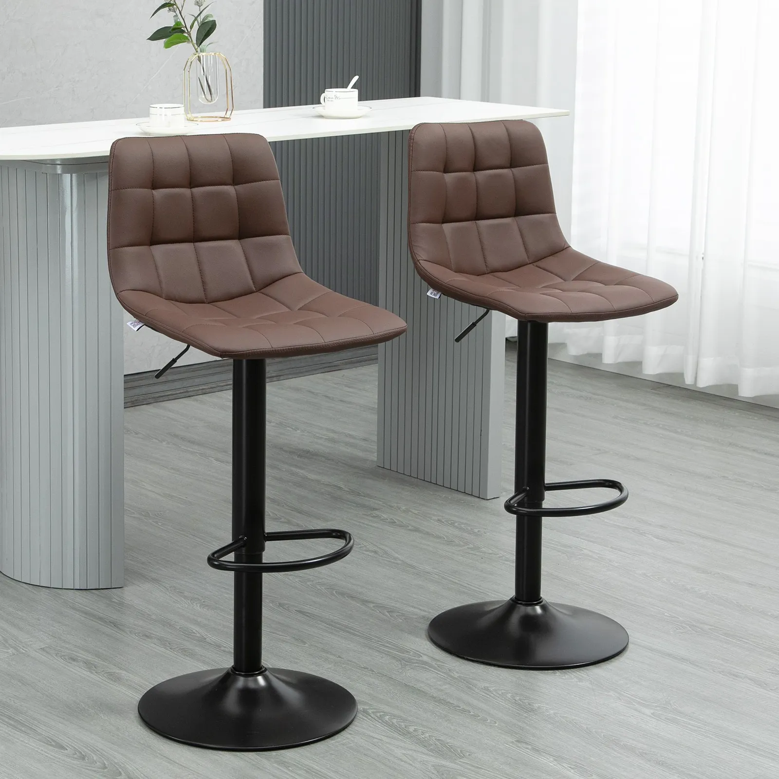 HOMCOM Stools Set of 2 Adjustable Breakfast Dining Stools for Home Kitchen in Brown