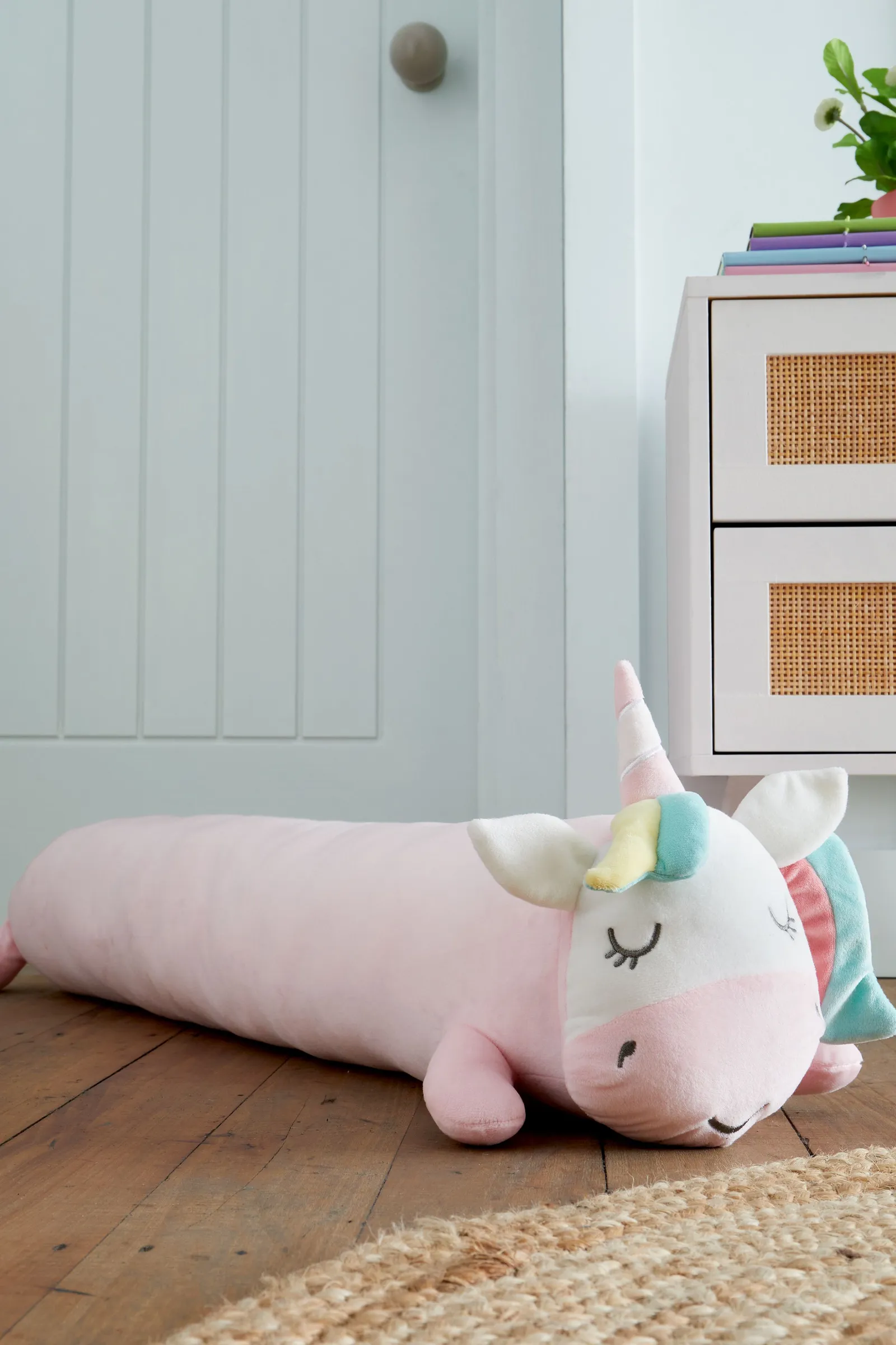 Catherine Lansfield 'Cuddle Friends Unicorn' Large 3D Cushion in Pink 3