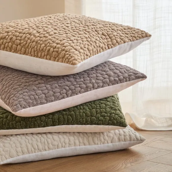 Yard Pebble Square Cushion 6