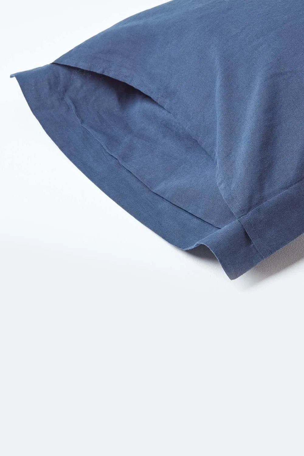 Homescapes Linen Oxford Pillowcase, Standard in Navy 3