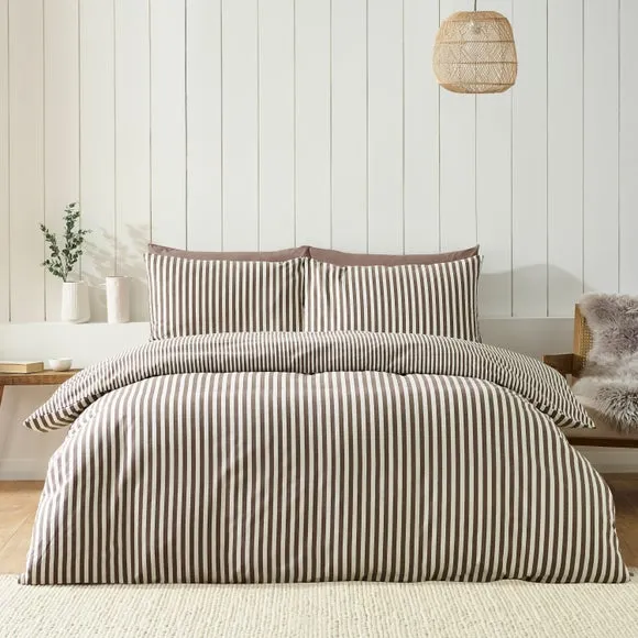 Catherine Lansfield Stripe 100% Brushed Cotton Reversible Duvet Cover & Pillowcase Set 1
