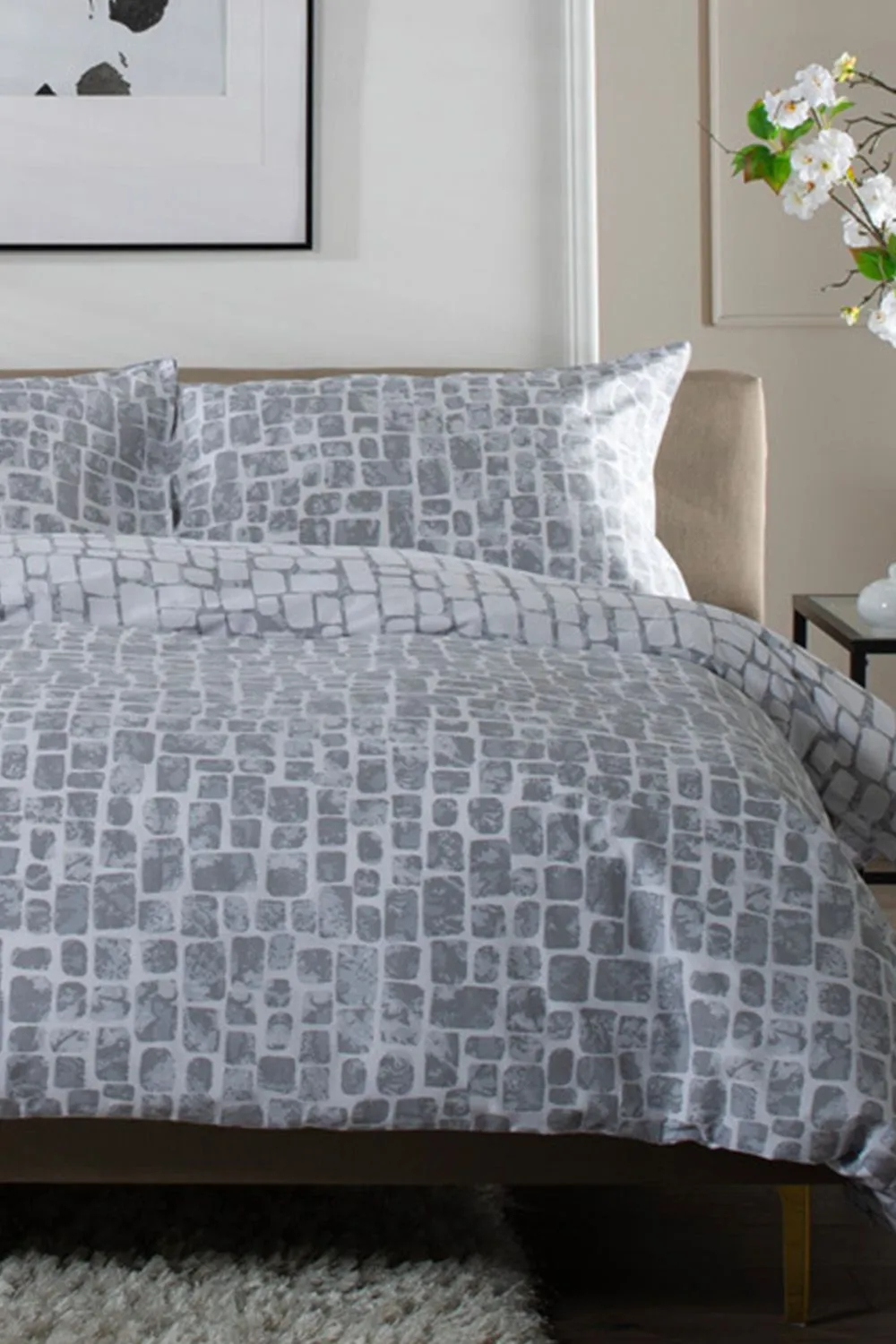 The Lyndon Company Tulle Extrasoft 100% Cotton Breathable Duvet Cover Set in Grey 2