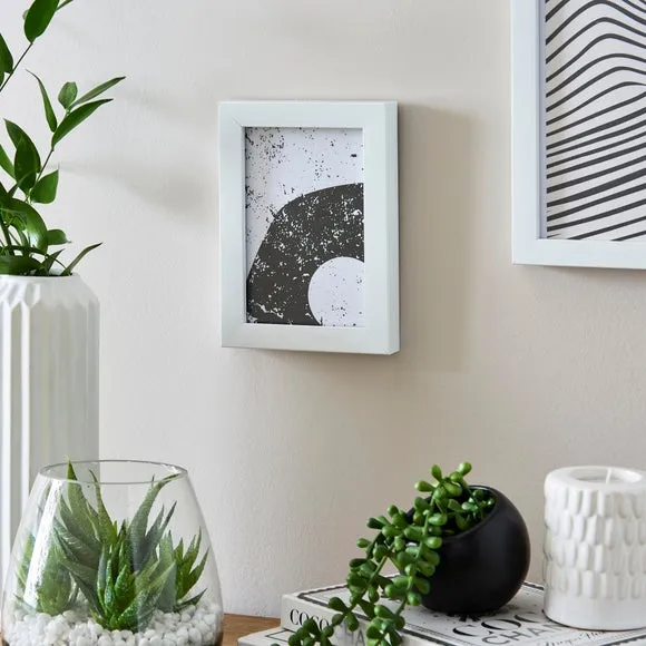 Essentials Photo Frame 1