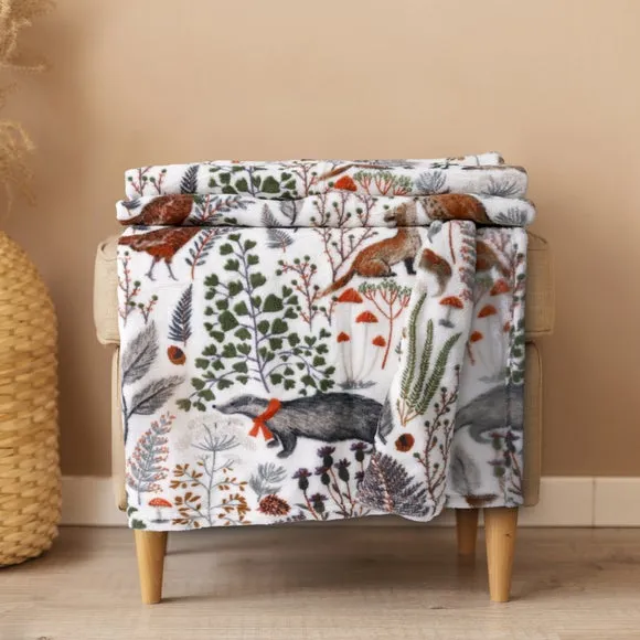 Woodland Printed Fleece Throw Blanket 2