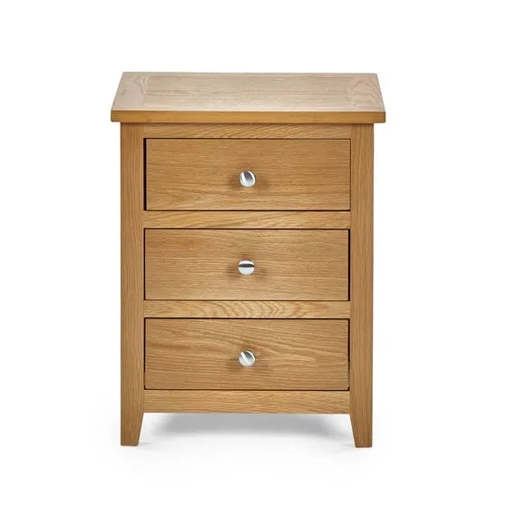 Jenkins 3 Drawer Bedside Table, Oak 4