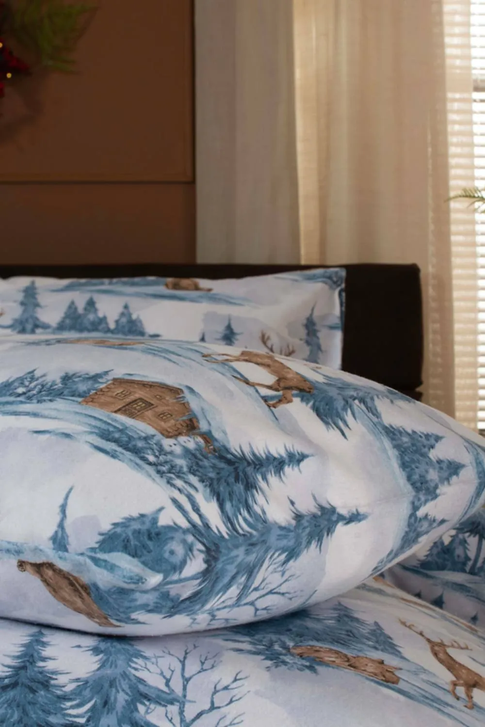 Deyongs Snowy Bear Printed Brushed Cotton Duvet Set in Blue 2