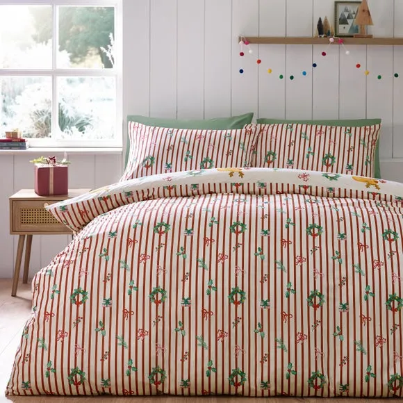 Catherine Lansfield Capy Christmas Duvet Cover & Pillowcase Set 2