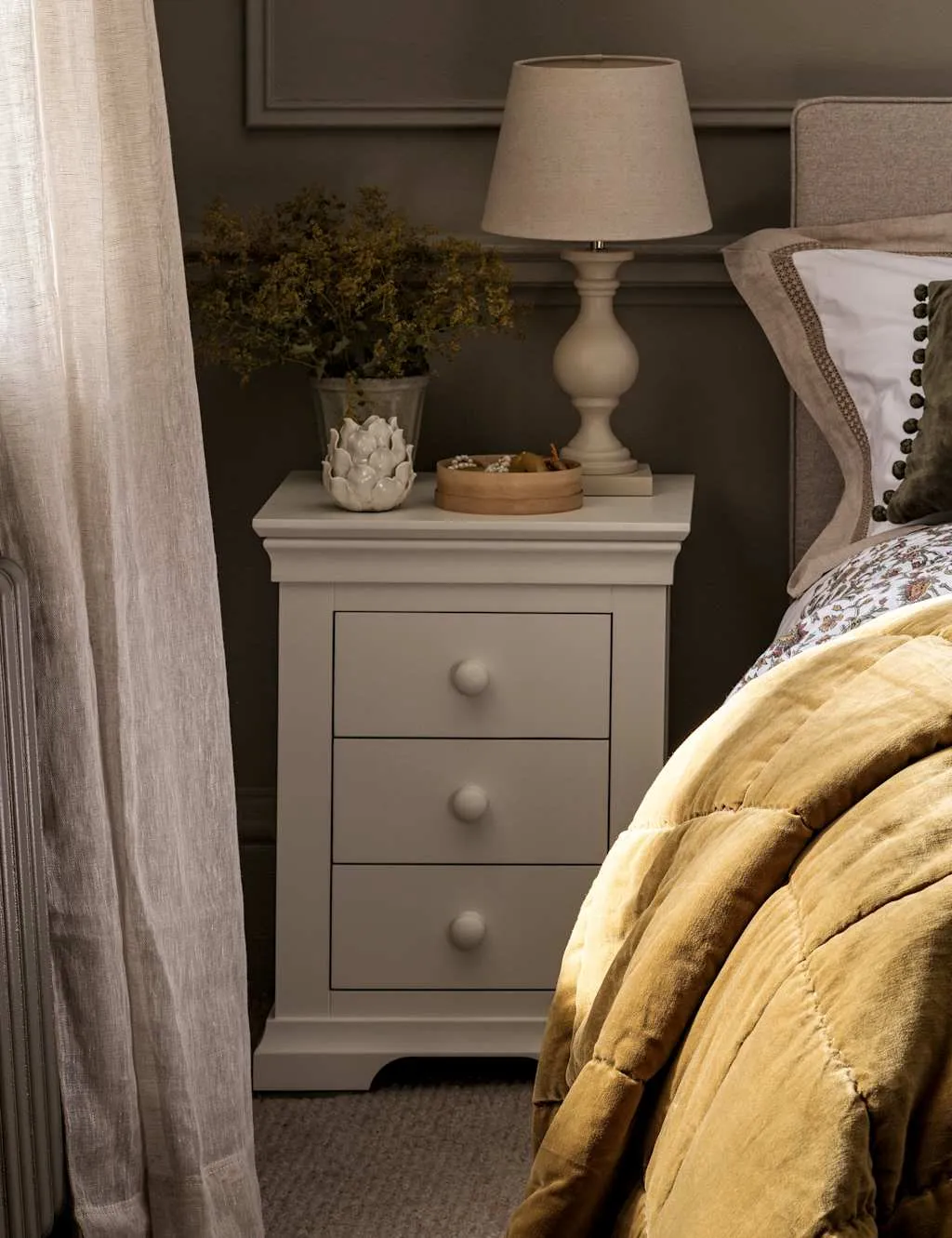 Cotswold Company Chantilly 3 Drawer Bedside Table White