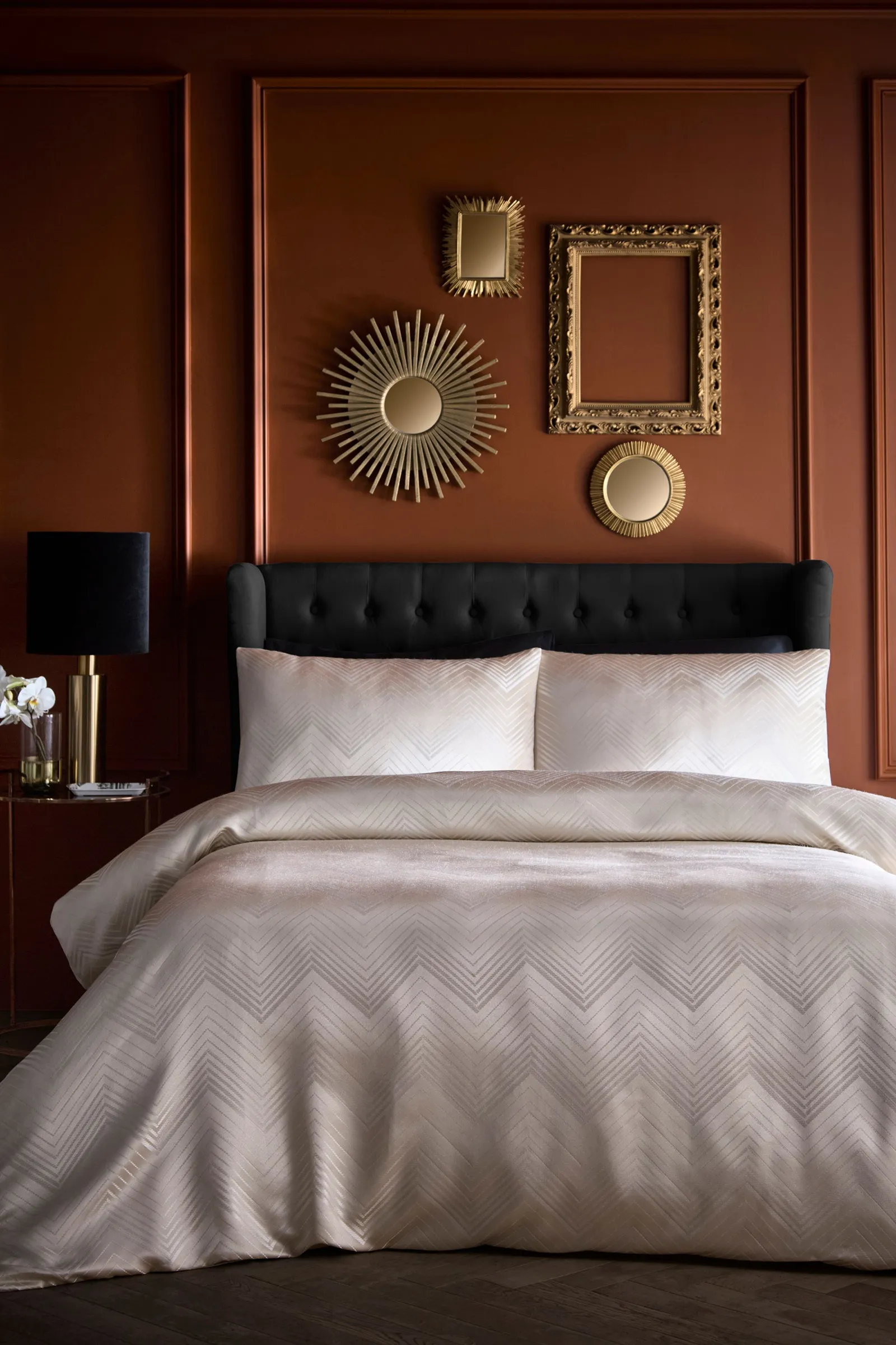 Laurence Llewelyn-Bowen 'Cocktail' Geometric Jacquard Duvet Cover Set in Ivory