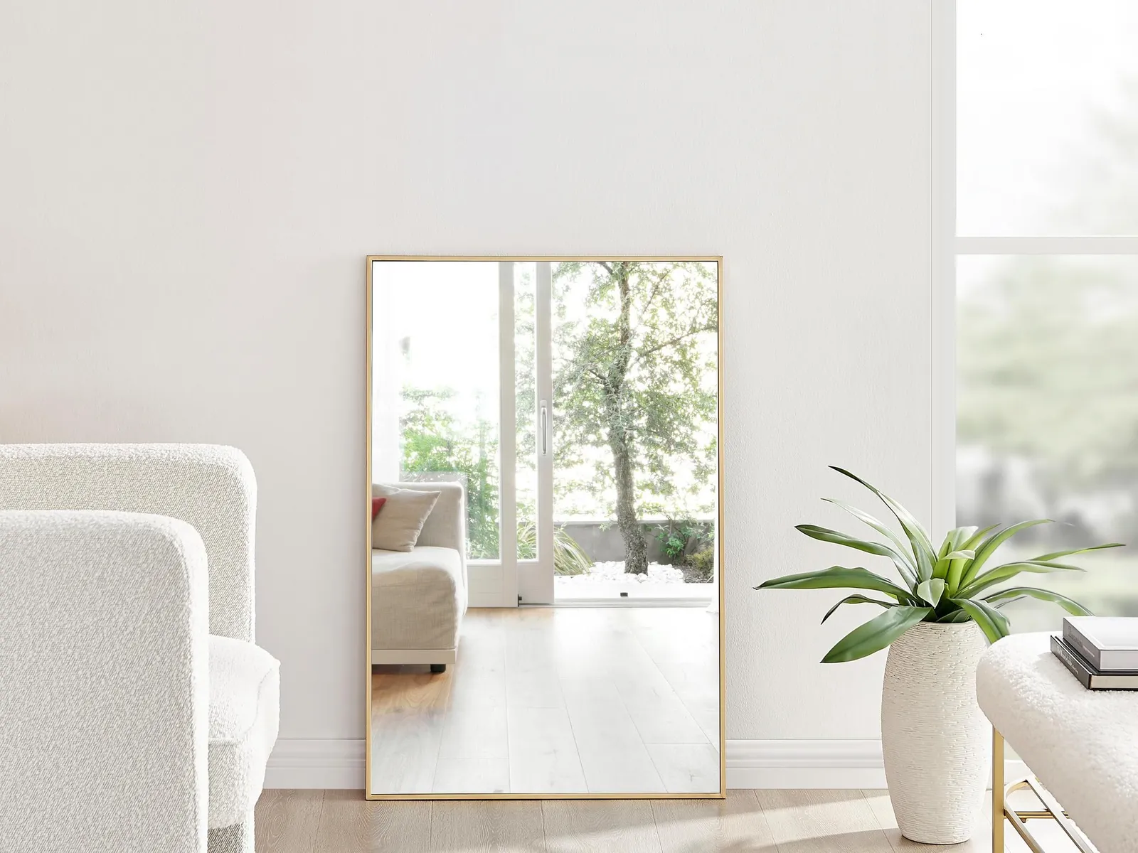 FurnitureboxUK Emma Small 100x66cm Framed Rectangular Vertical Living Room Hallway Wall Mirror in Gold 3