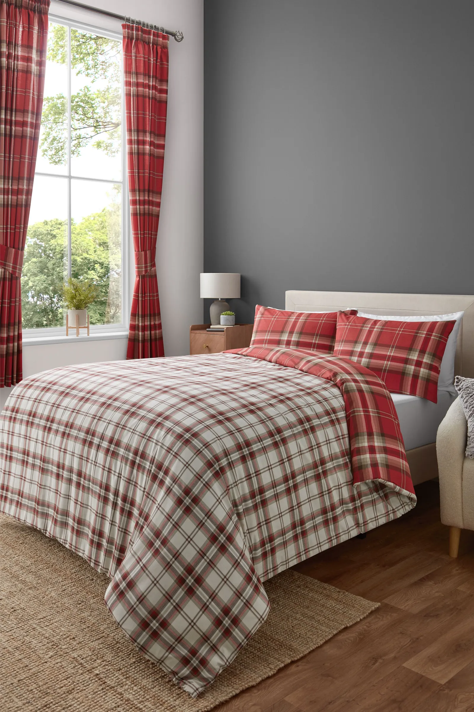 Catherine Lansfield 'Kelso Check' Reversible Duvet Cover Set in Red 2