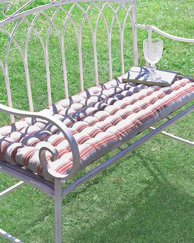 Dibor Traditional Style Red Stripe Quilted Summer Outdoor Garden Bench Cushion L100cm x W40cm