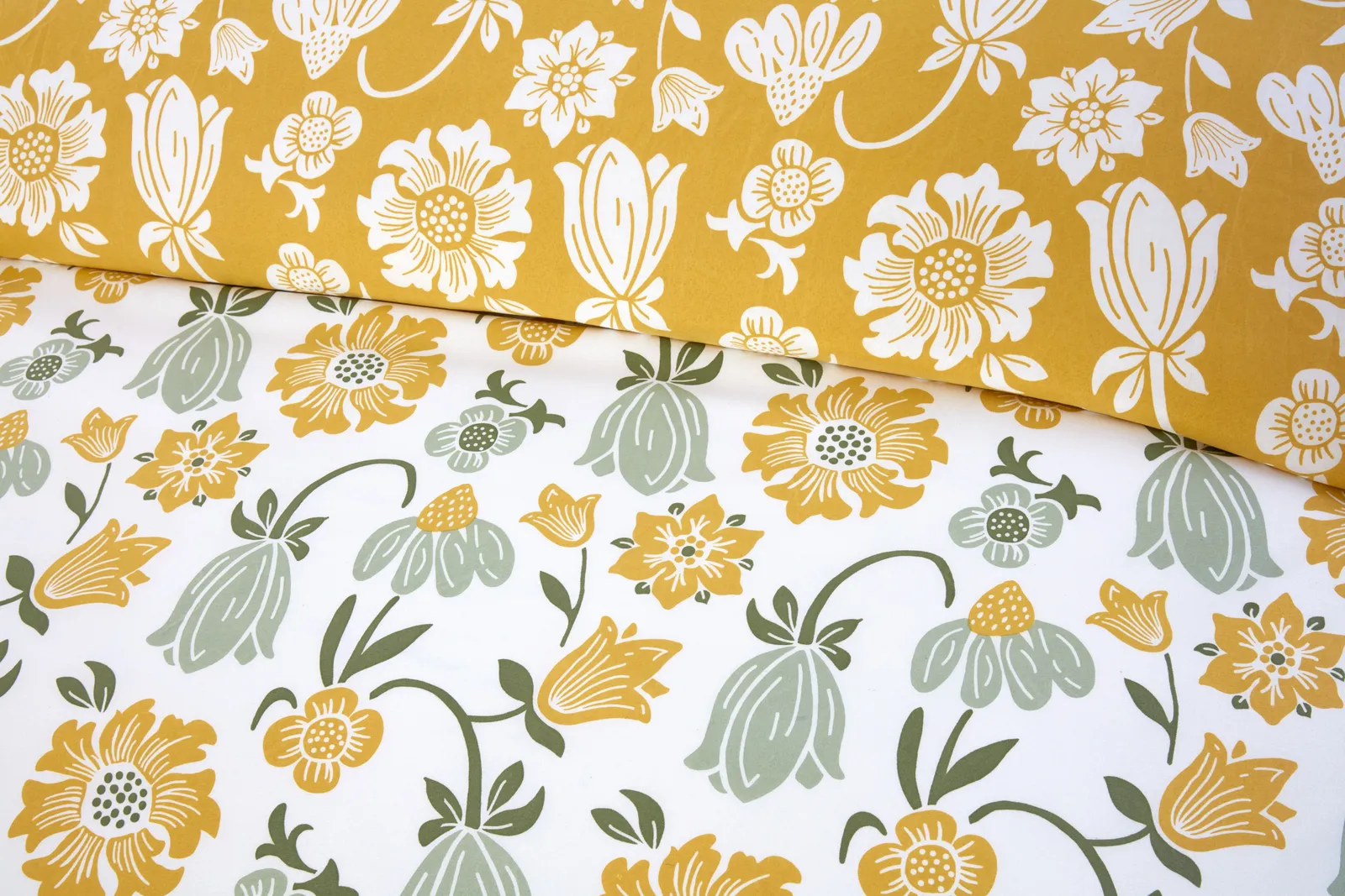 Rapport Home Victorian Bloom Microfibre Reversible Duvet Cover Set with Pillowcase in Yellow 2