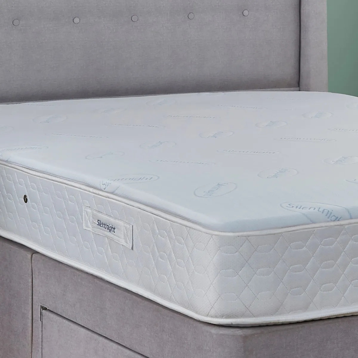 Silentnight Impress 2.5Cm Memory Foam Mattress Topper Single 90x190cm