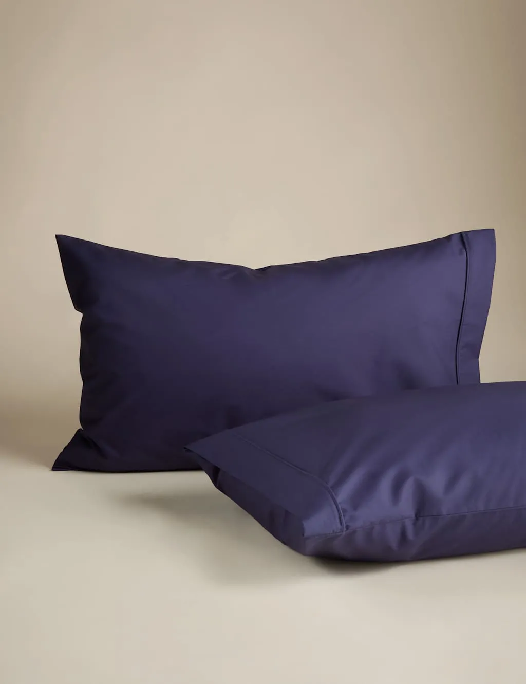 M&S 2 Pack Egyptian Cotton 230 Thread Count King Size Pillowcases Midnight Navy